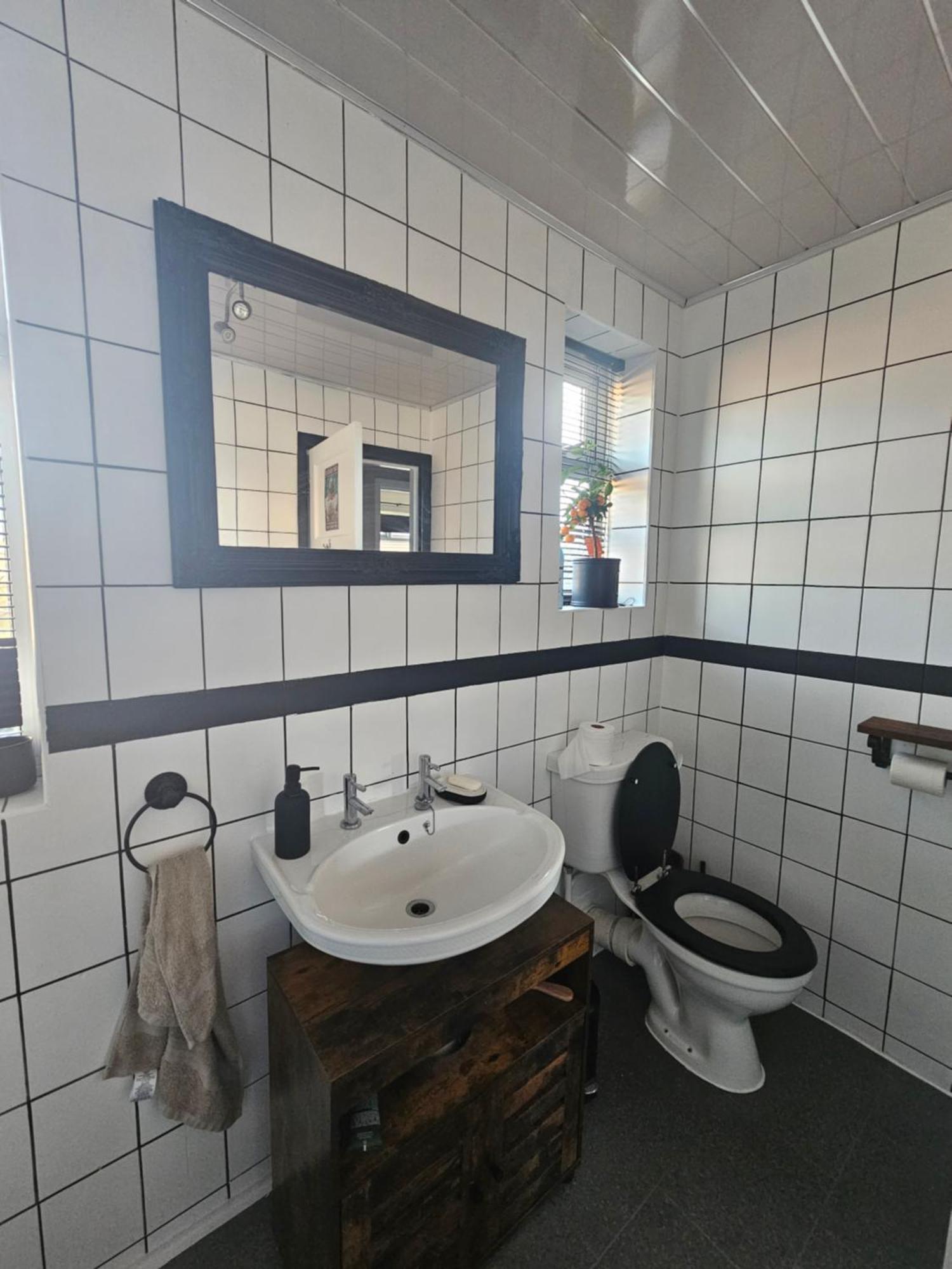 Double Bedroom Located Close To Manchester Airport Wythenshawe Exterior photo